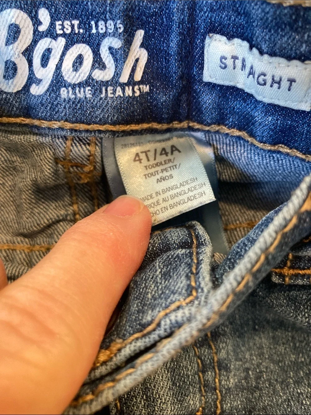 Kids OshKosh Straight blue jeans size 4T